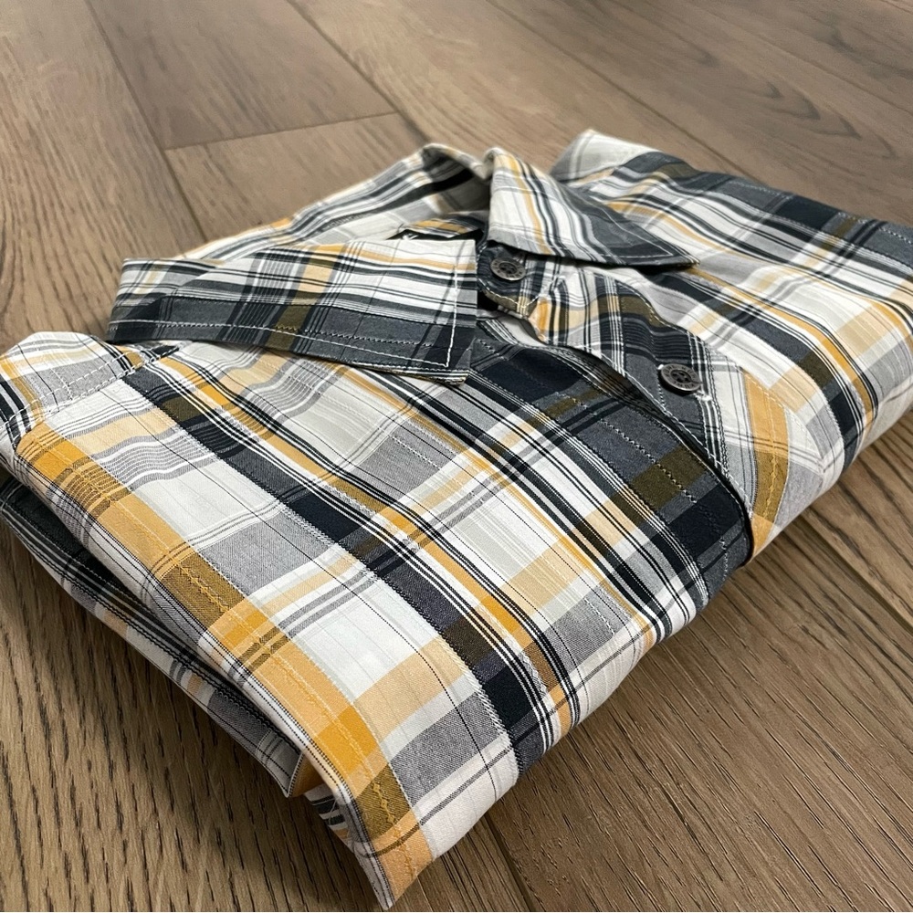 Kuhl Suncel Short‎ Sleeve Button Front Plaid Shirt